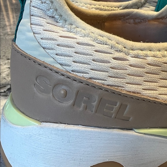 Sorel Cream and Teal Casual Shoes Size 8 - Picture 2 of 10